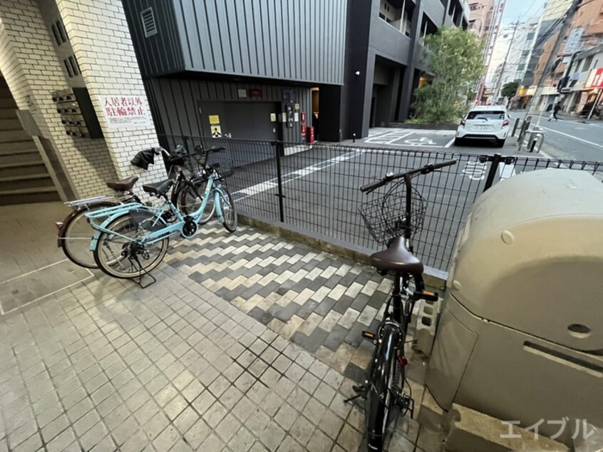 駐輪場 高木ビル