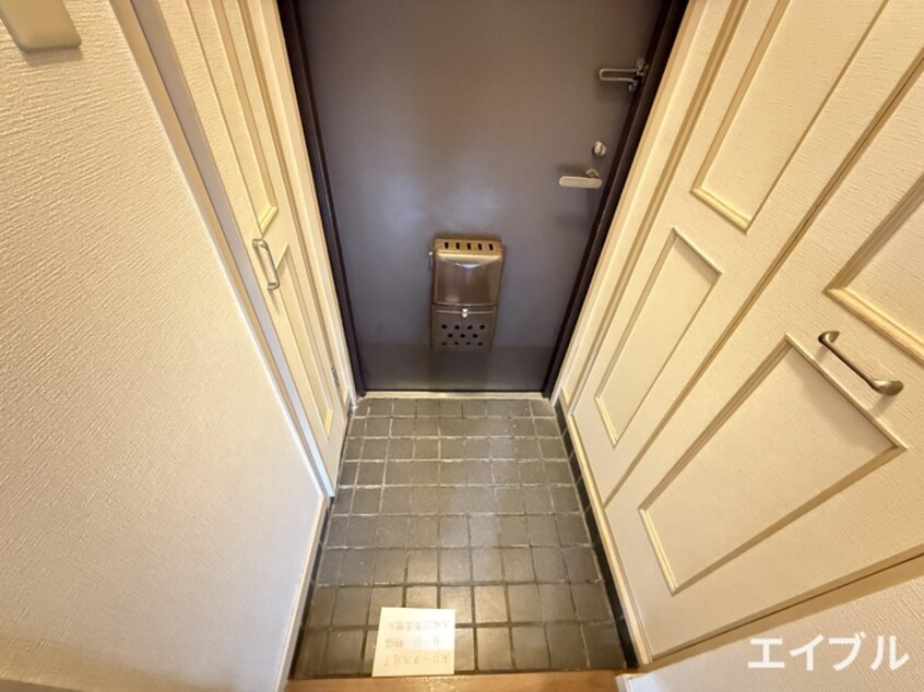 玄関 ロイヤルコンフォ－ト梅光園