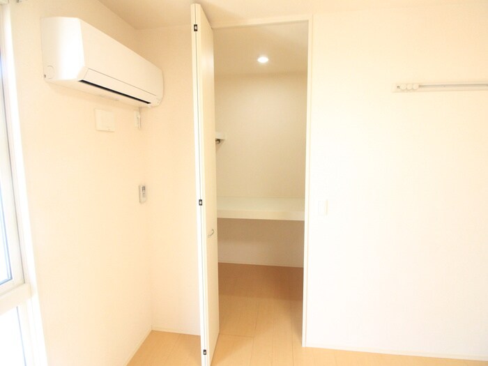 収納 サンハイム・チサ