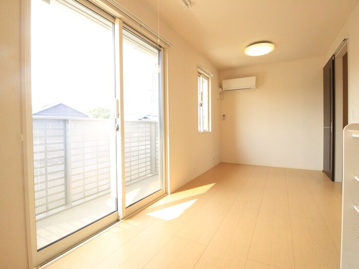 居室 サンハイム・チサ