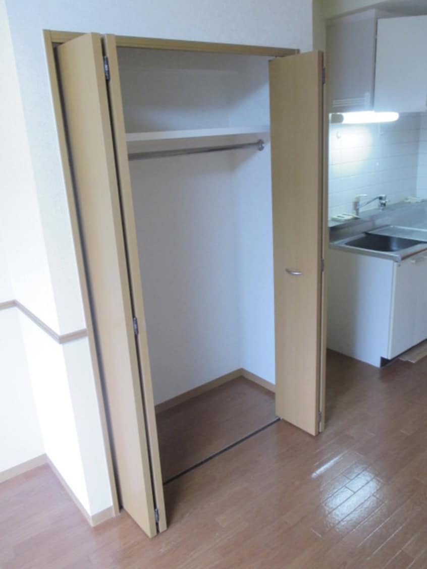 収納 ハディー高砂１番館