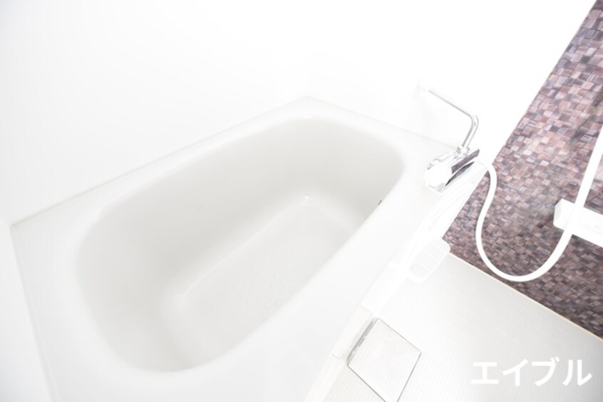 バス／シャワールーム等 シュルーク大橋