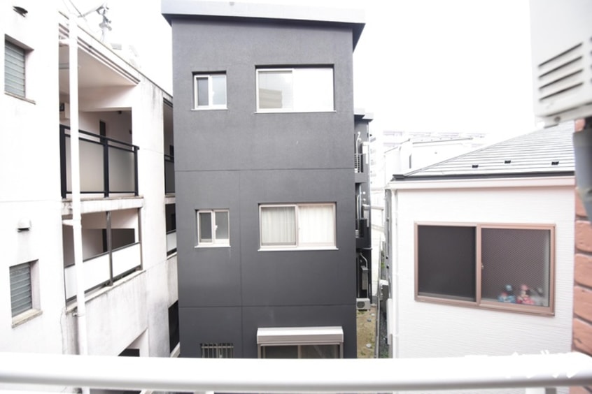 室内からの展望 ミルネージュマキ