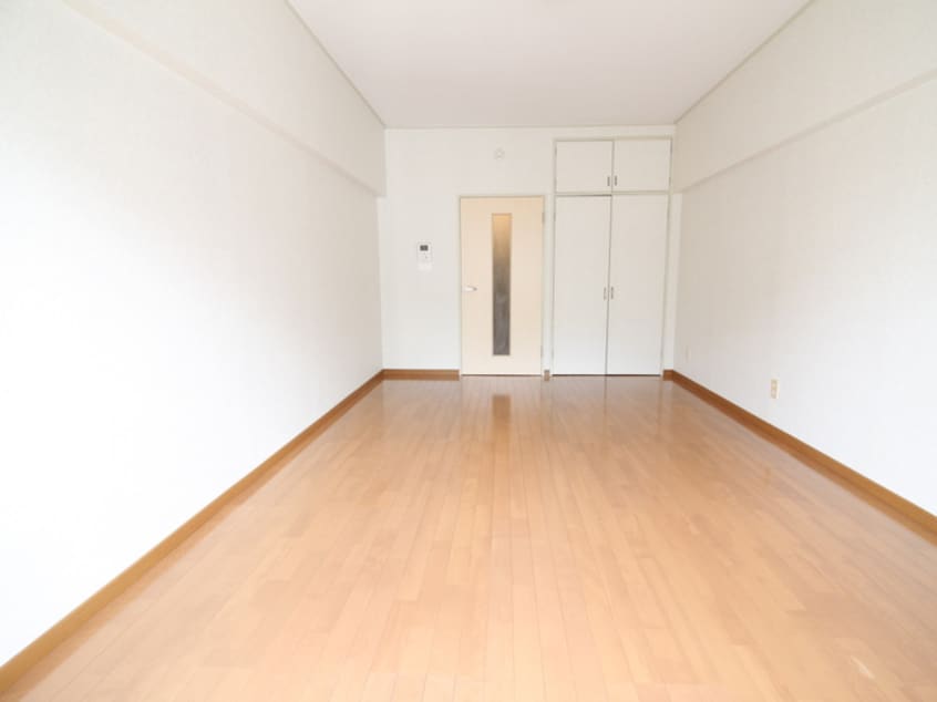 居室 ロイヤルハイツ春日