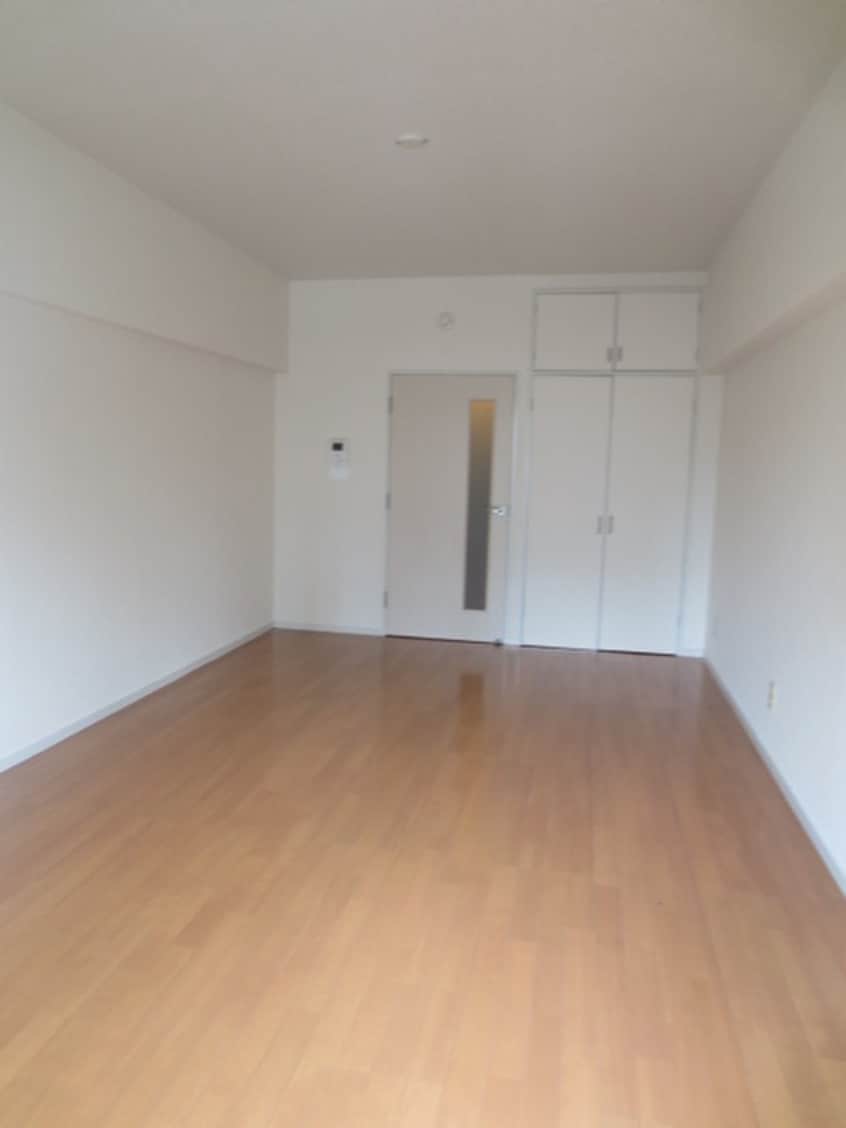 居室 ロイヤルハイツ春日