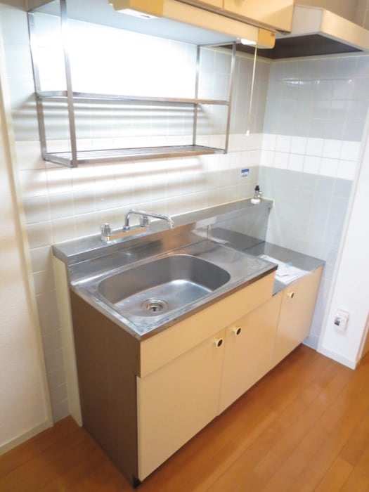 キッチン ロイヤルハイツ春日