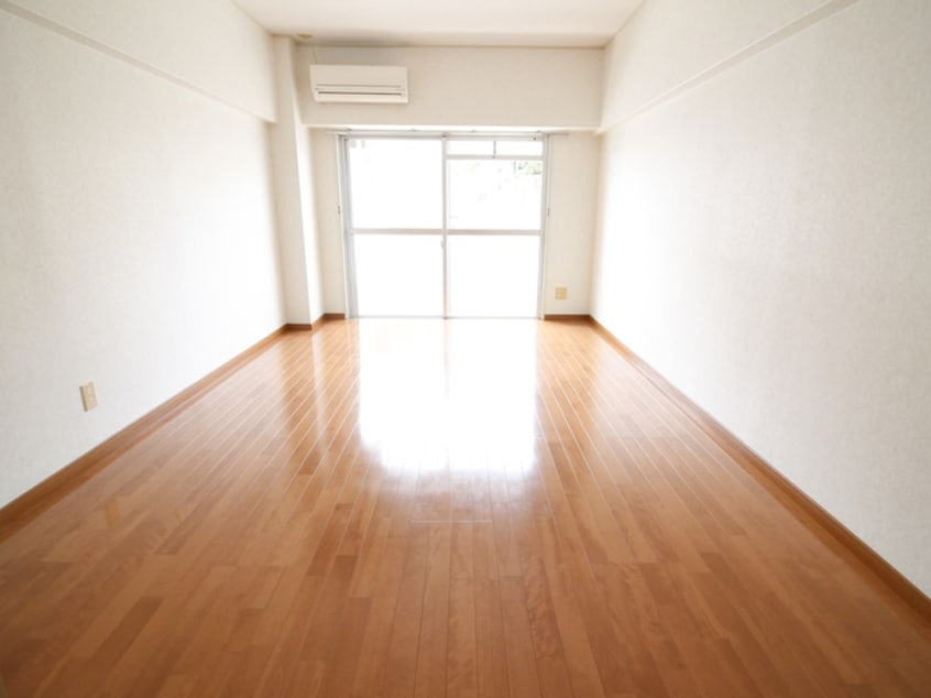 居室 ロイヤルハイツ春日