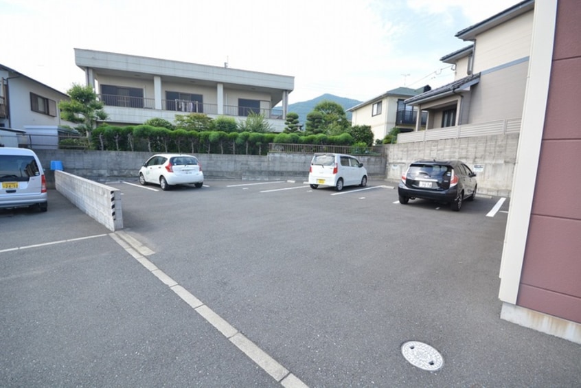 駐車場 コンフォート　K.S