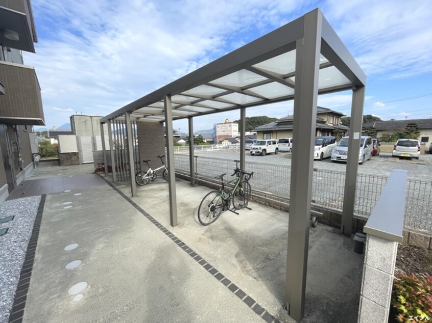 駐輪場 エディーハウスⅢ