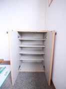 靴箱 ルーブル片野