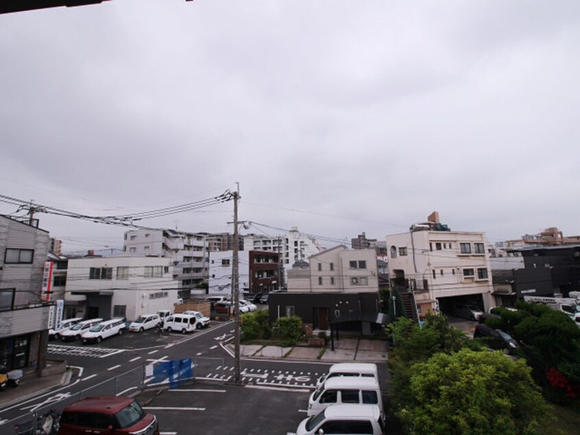 室内からの展望 ルーブル片野