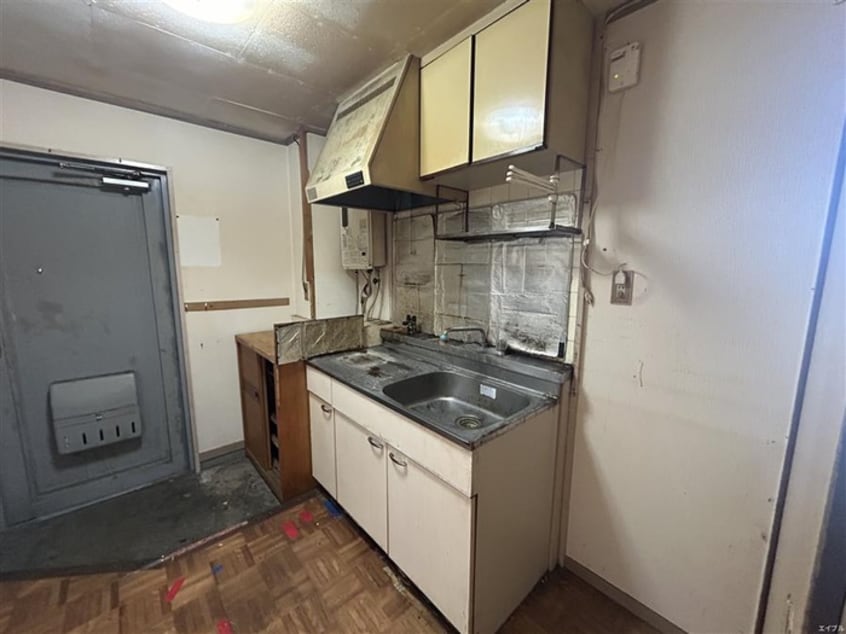 キッチン 諸岡ビル