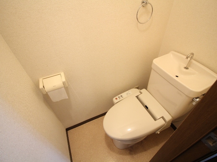 トイレ グローリー北方Ⅱ