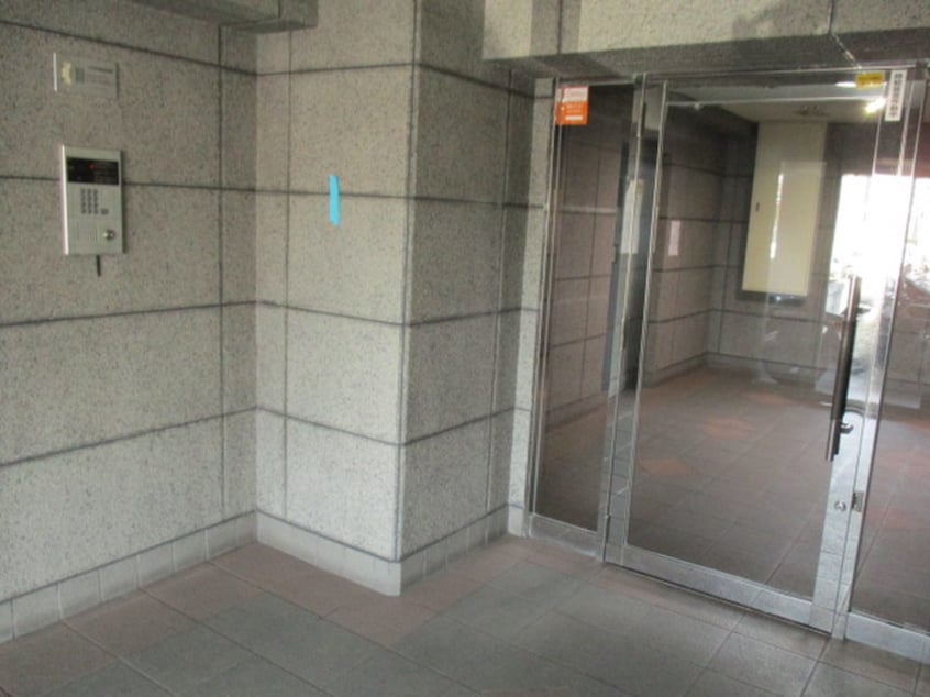 エントランス部分 グローリー北方Ⅱ