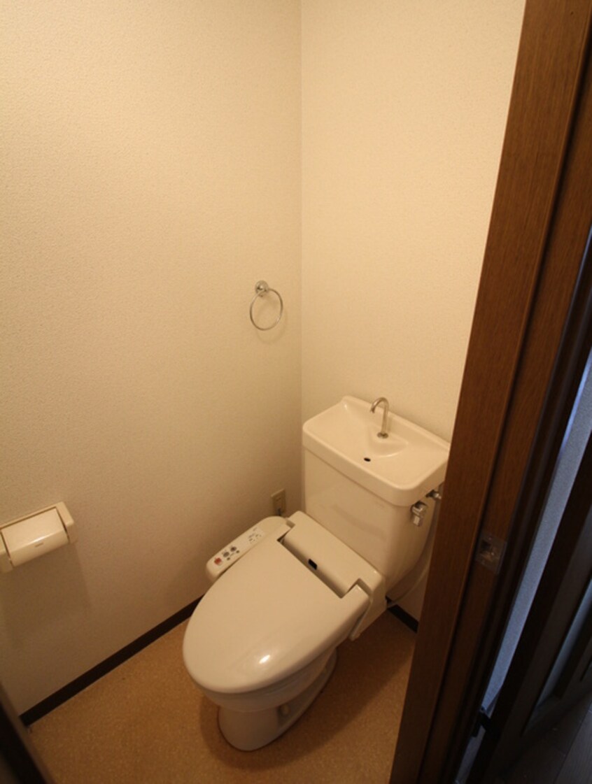 トイレ グローリー北方Ⅱ