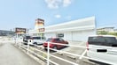 Seria八幡上津役店(スーパー)まで2000m 中の原戸建