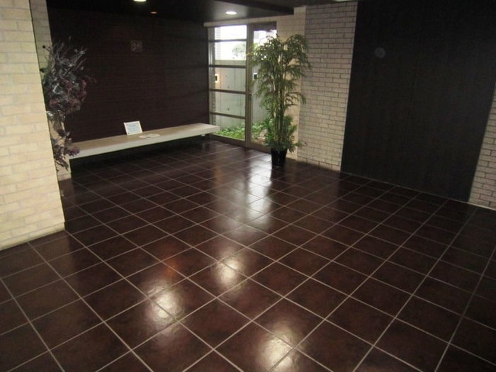 エントランス部分 スリーアイランド今宿