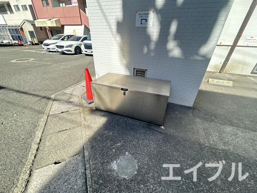 建物設備 モールMビル
