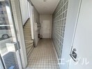 エントランス部分 モールMビル
