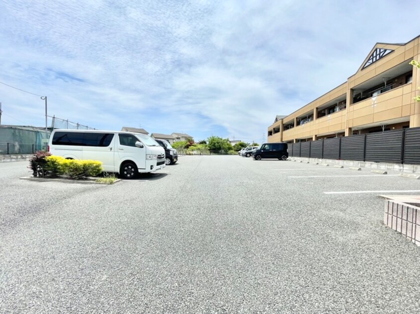 駐車場 さくら館