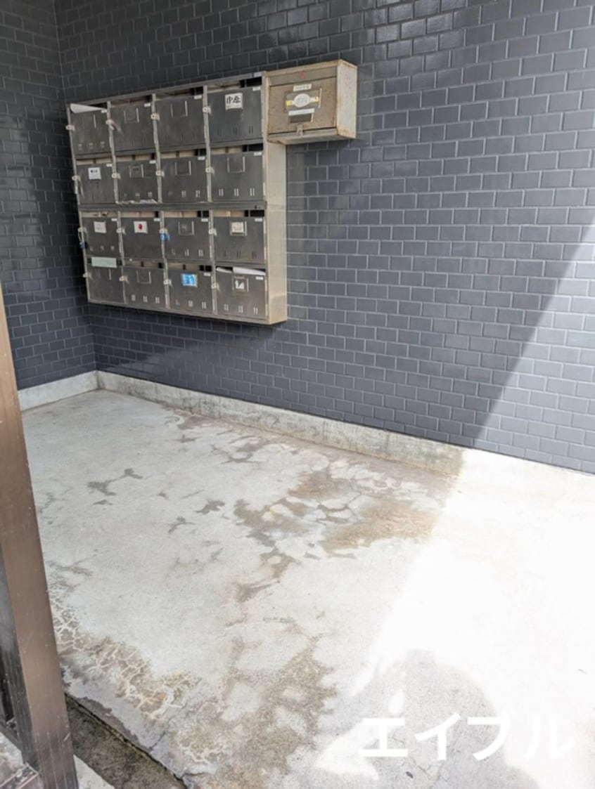 エントランス部分 第一名山ビル