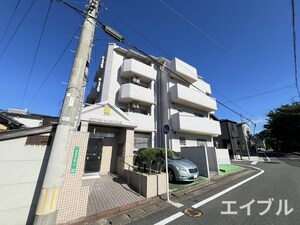 ｸﾛｰﾊﾞｰﾏﾝｼｮﾝ長住(403)