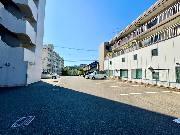 駐車場 ハイネス槻田