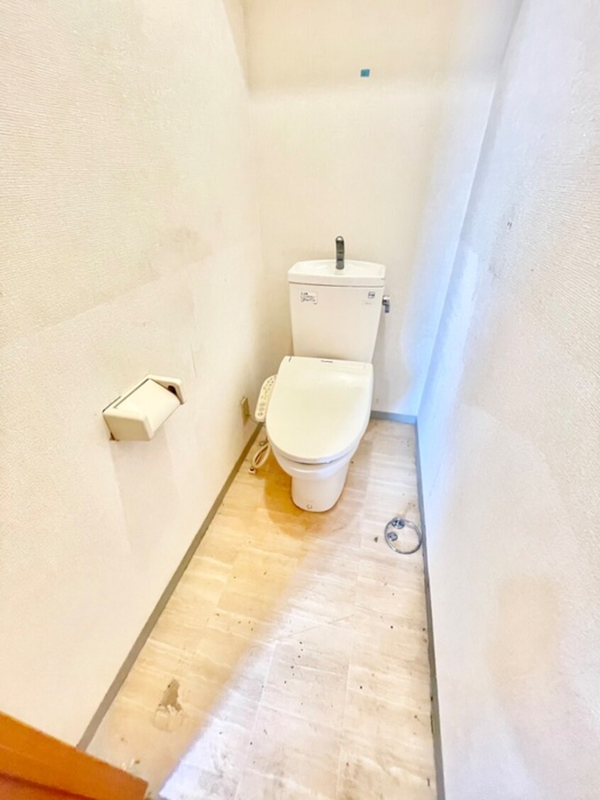 トイレ ロワイヤルＴ．ＮⅡ