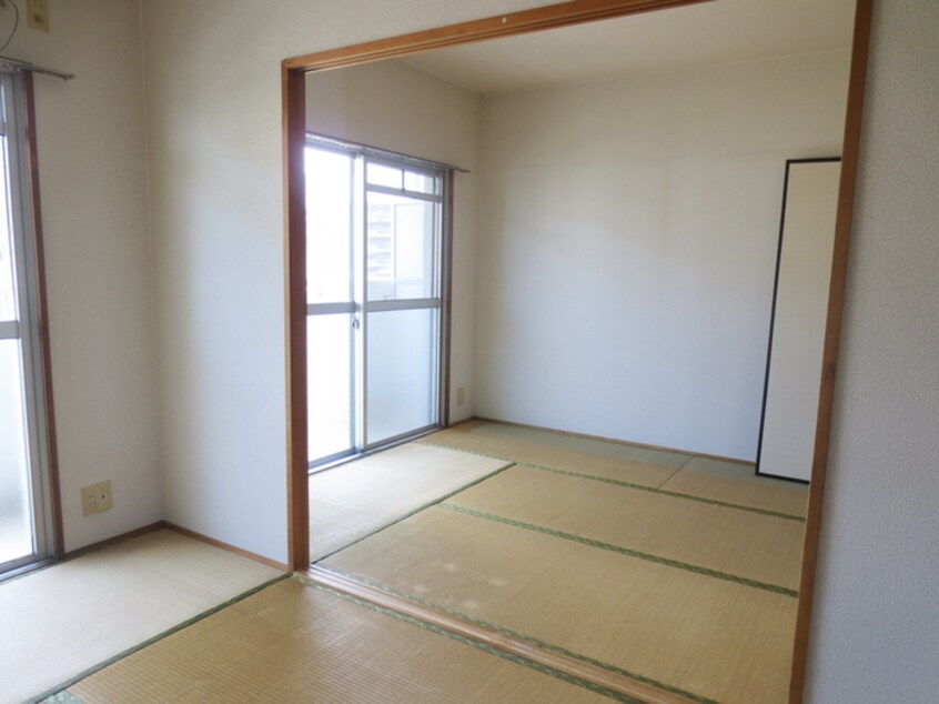 居室 シャトレ南王子