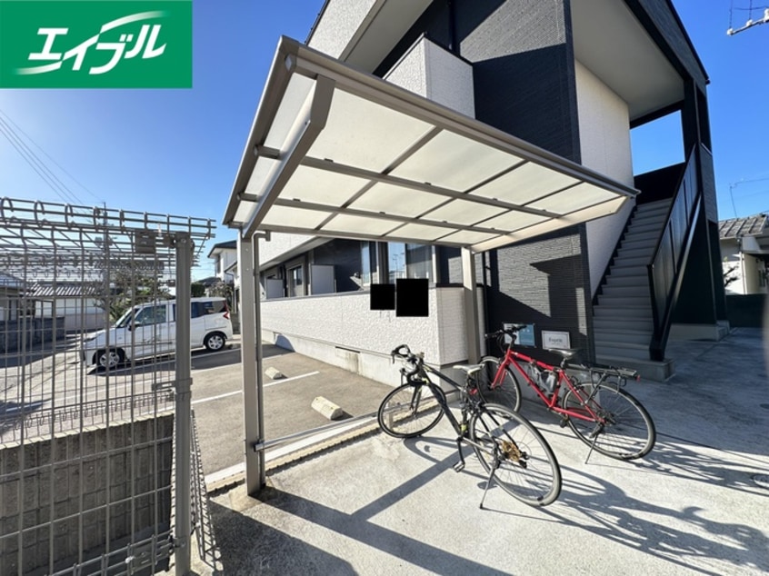 駐輪場 エスプリ