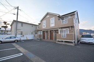 ソレアーﾄﾞ中曽根Ｄ棟