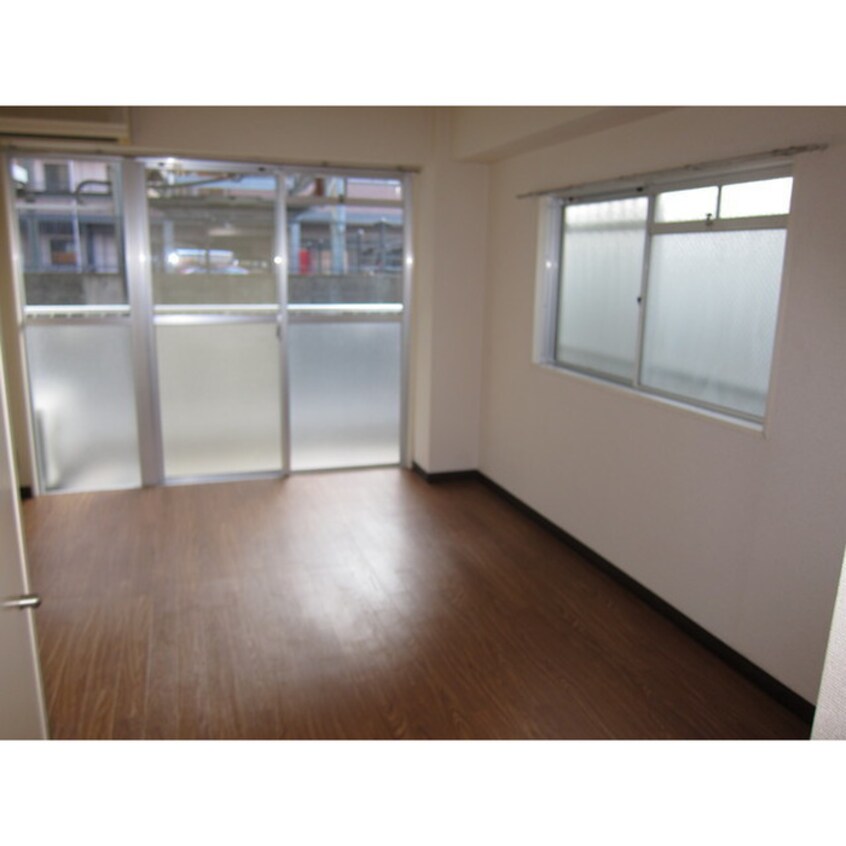 居室 ハミュー吉塚