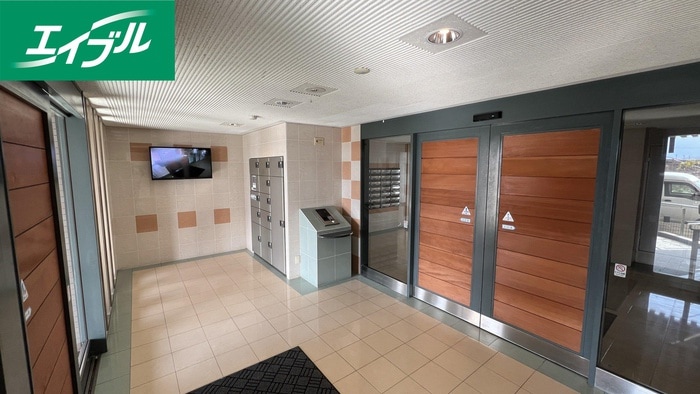 エントランス部分 セントロイヤル