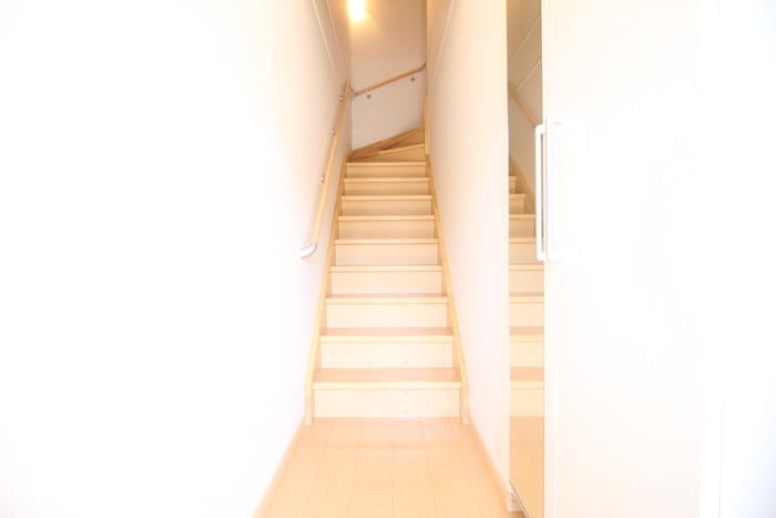 廊下 セイバリ－ＵＡ