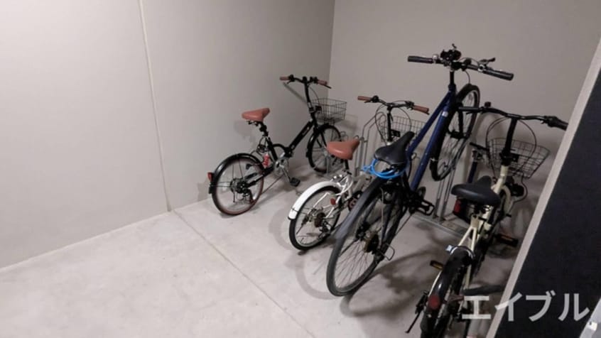駐輪場 ノヴェル堀江町