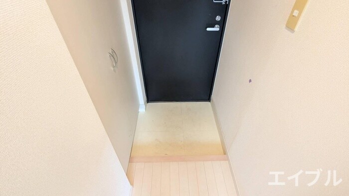 玄関 ノヴェル堀江町