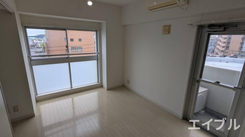 居室 ノヴェル堀江町