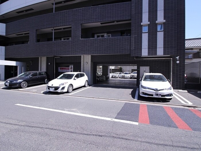 駐車場 フェルト１１１３