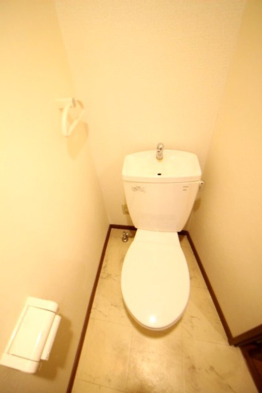 トイレ ＢＲＩＳ 中井