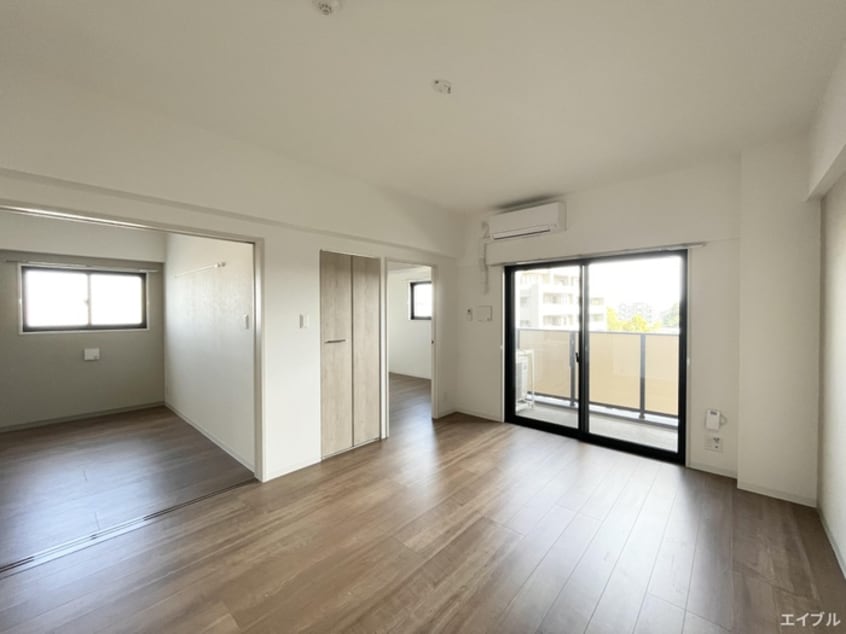 居室 ヴィッラ　アプリーレ 西新南