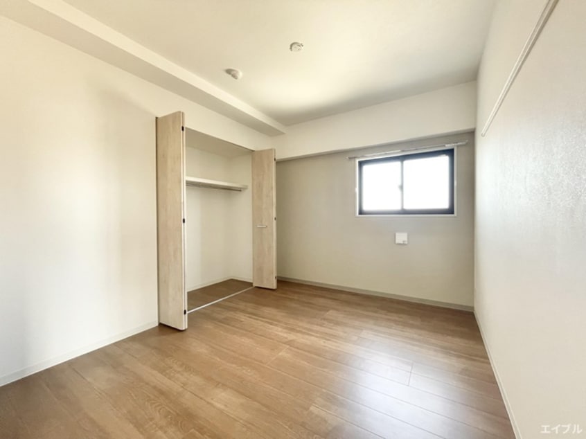 居室 ヴィッラ　アプリーレ 西新南