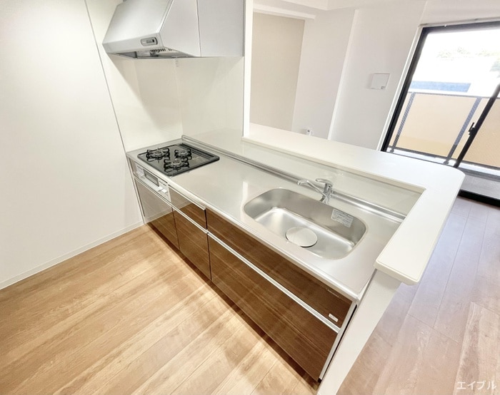 キッチン ヴィッラ　アプリーレ 西新南