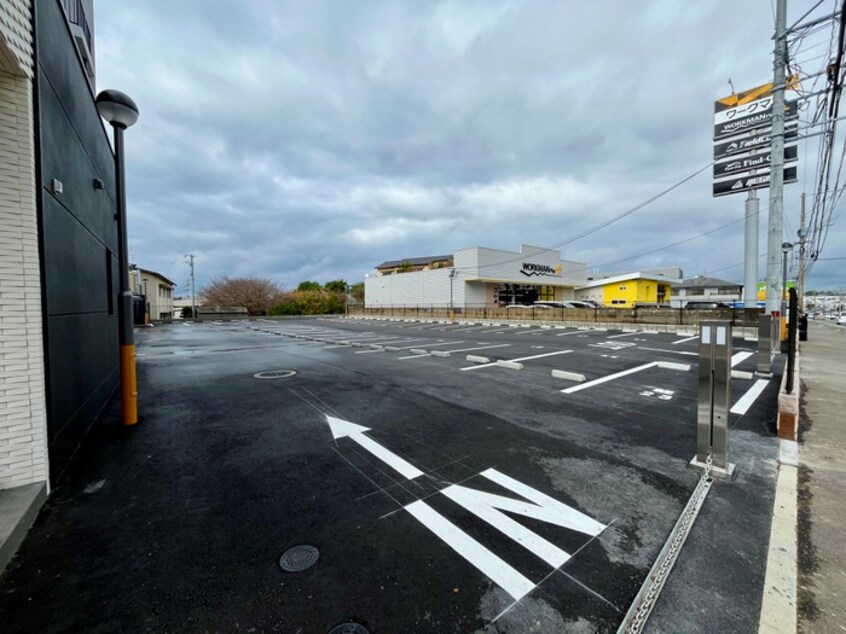 駐車場 ｺﾝﾀﾞｸﾄﾚｼﾞﾃﾞﾝｽHANAMINOSATO