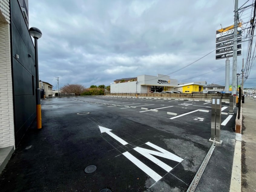 駐車場 ｺﾝﾀﾞｸﾄﾚｼﾞﾃﾞﾝｽHANAMINOSATO