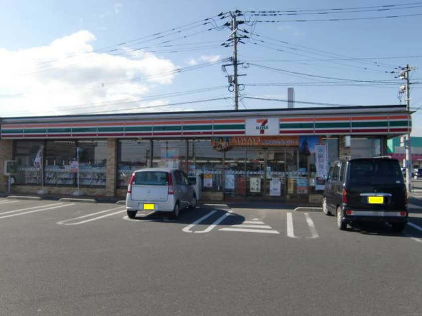 セブンイレブン上曽根新町店(コンビニ)まで850m ソレアード中曽根Ｂ棟