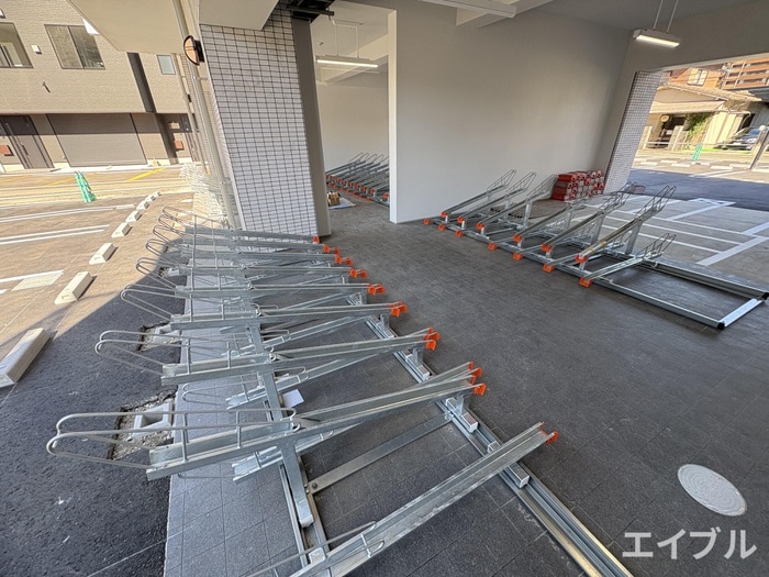 駐輪場 ギャラクシー空港西