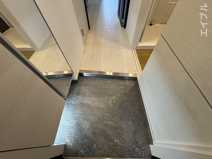 玄関 ギャラクシー空港西