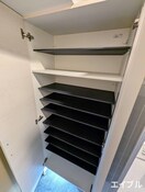 靴箱 ギャラクシー空港西