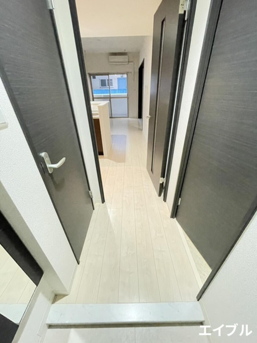 玄関 グランドシャトー花畑T・S