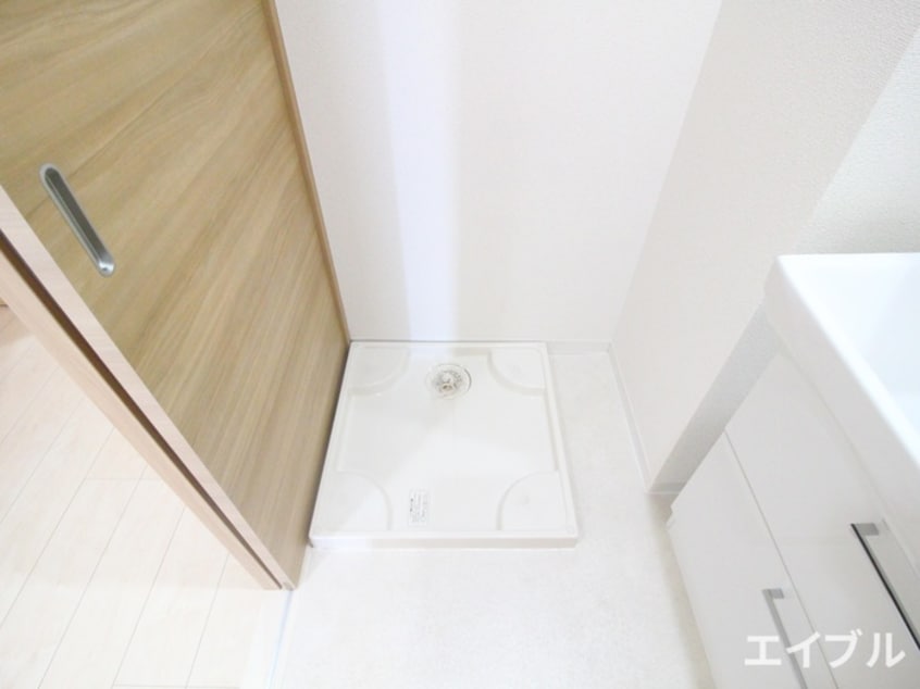 洗濯機置場 グランドシャトー花畑T・S